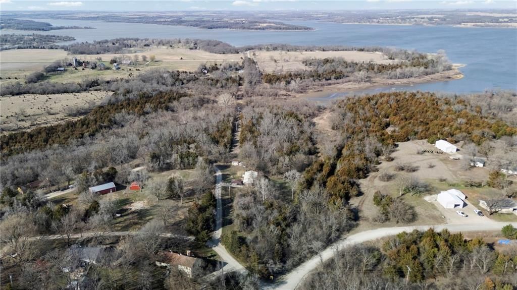 4440 Lakeside Drive — photo 52