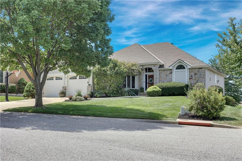 9828 Vista Drive — photo 2