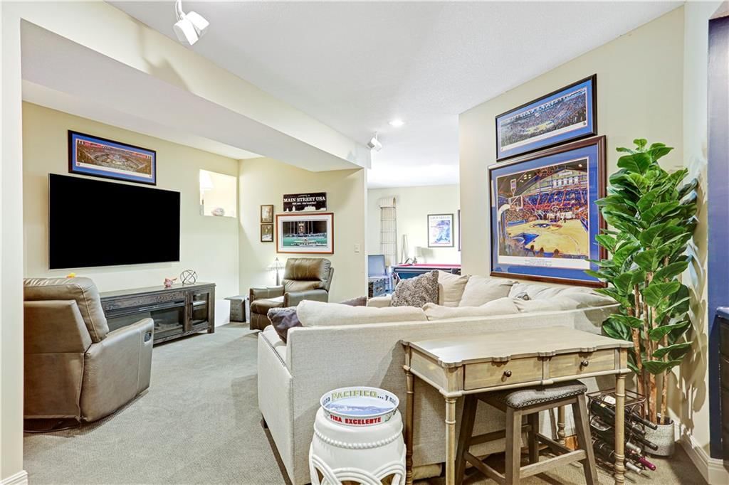 9828 Vista Drive — photo 33