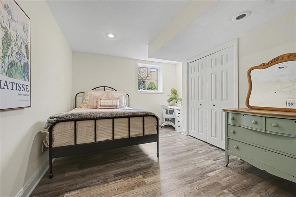 9828 Vista Drive — photo 38