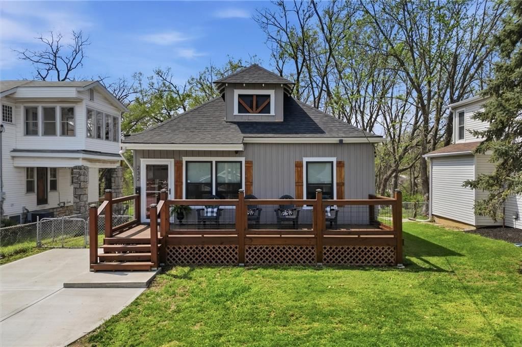 232 Old Orchard Street — photo 2