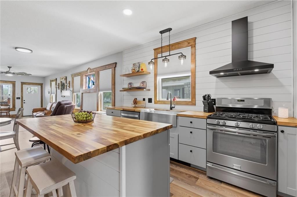 232 Old Orchard Street — photo 16