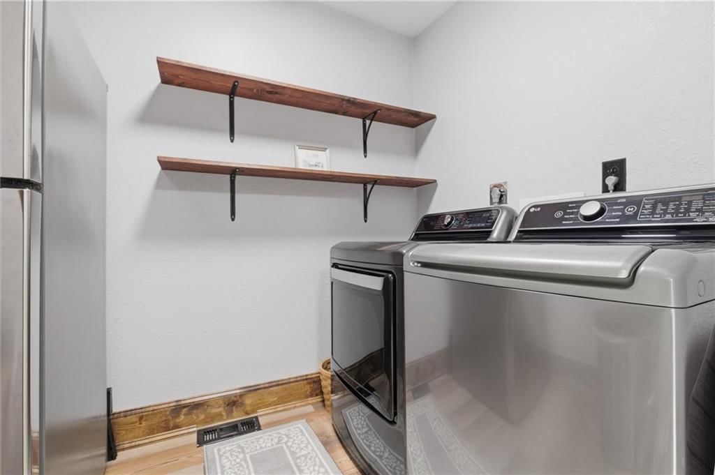 232 Old Orchard Street — photo 34