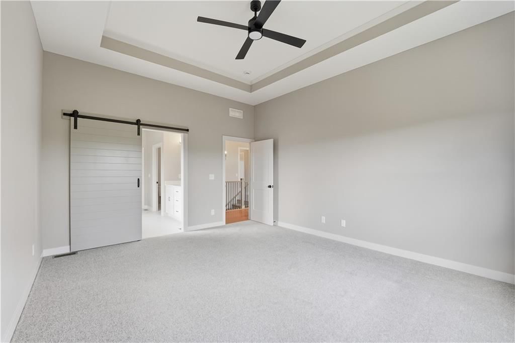 10511 N Liberty Street — photo 30