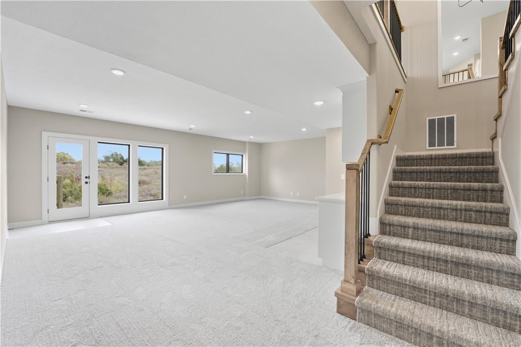 10511 N Liberty Street — photo 35