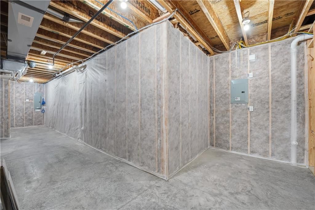10511 N Liberty Street — photo 57