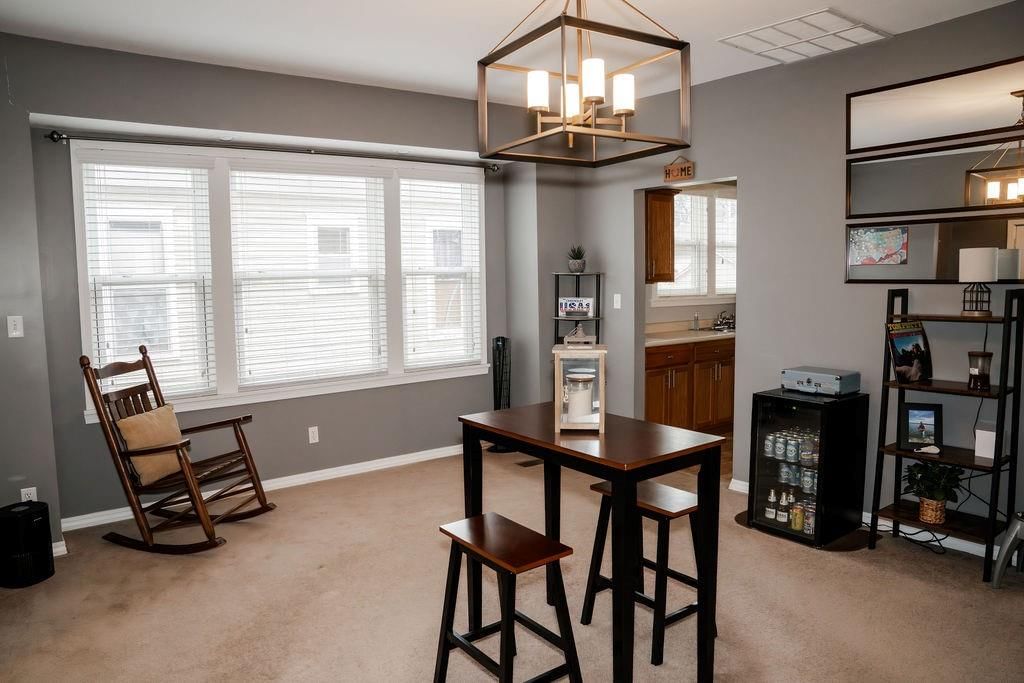2408 Crawford Avenue — photo 4