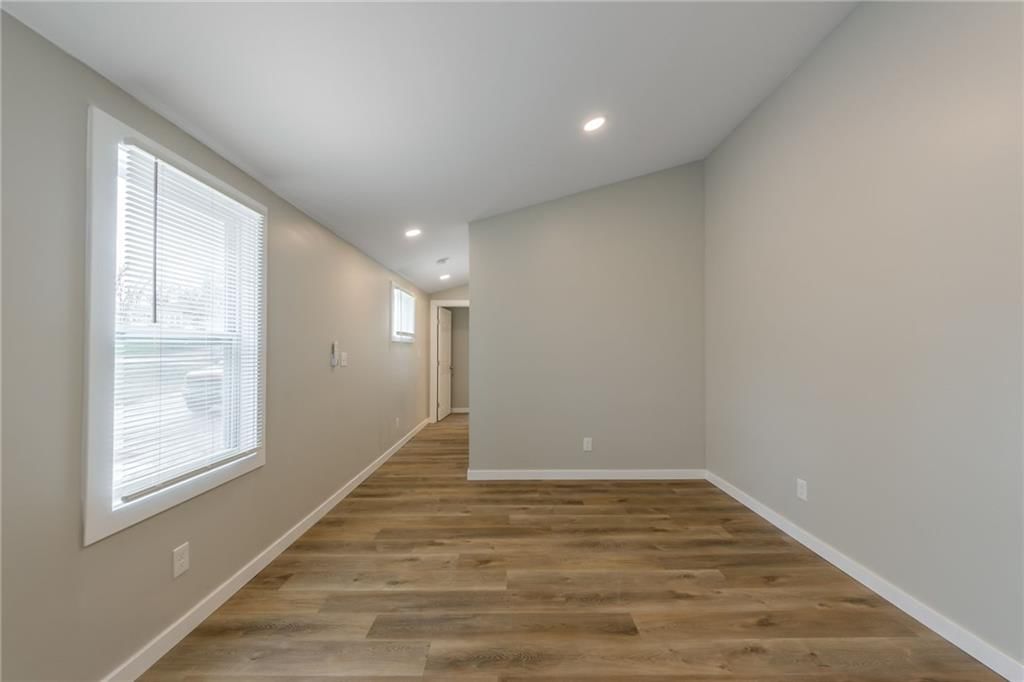 2023 College Avenue — photo 9