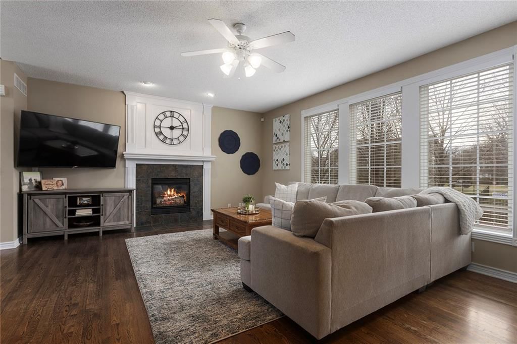 21613 W 61st Street — photo 7