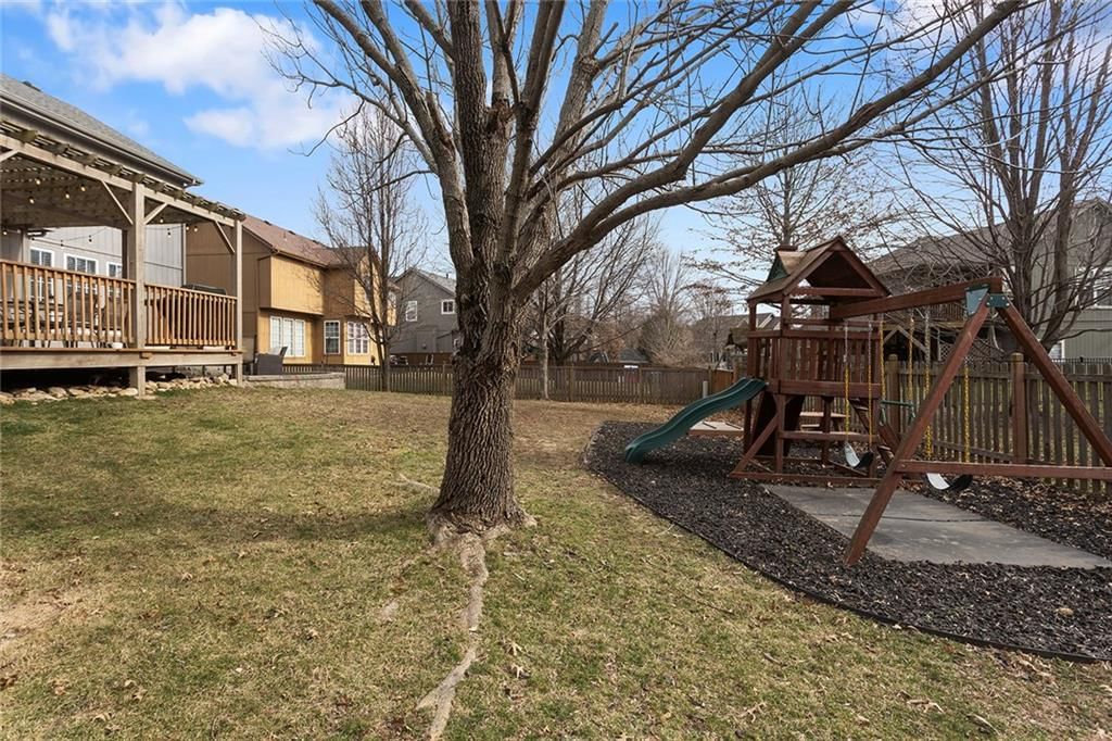 21613 W 61st Street — photo 40