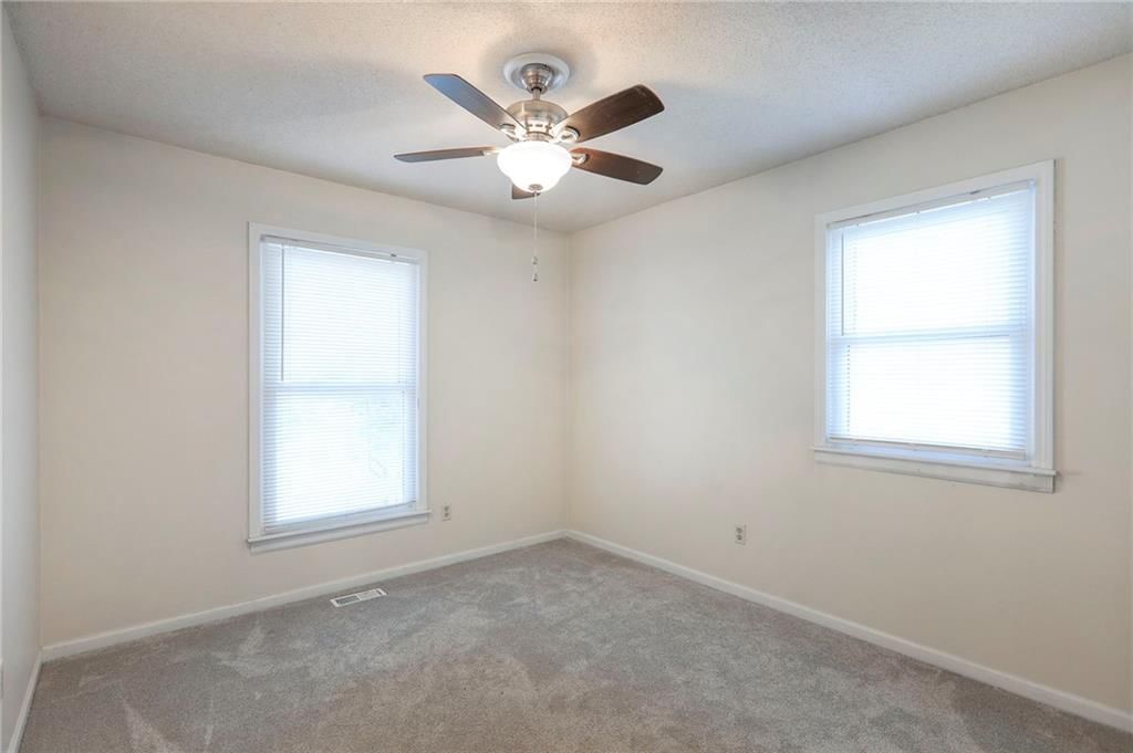 113 SE Bristol Drive — photo 19