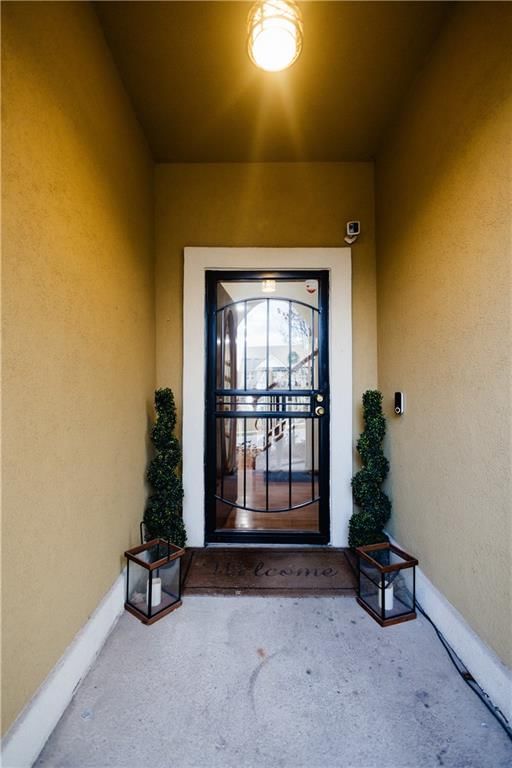 4912 Corinth Drive — photo 3