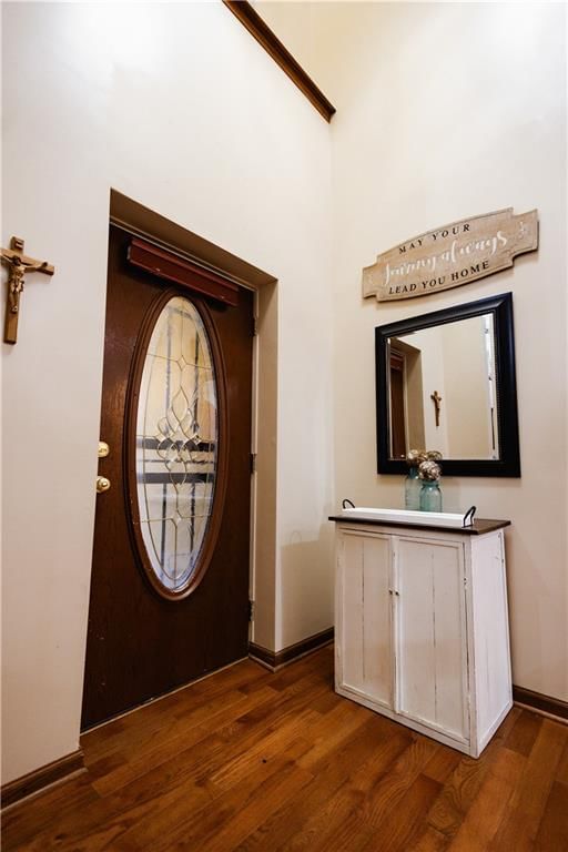 4912 Corinth Drive — photo 4