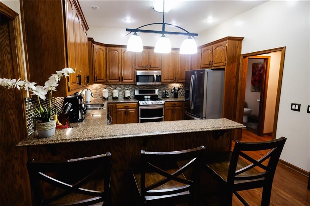 4912 Corinth Drive — photo 16