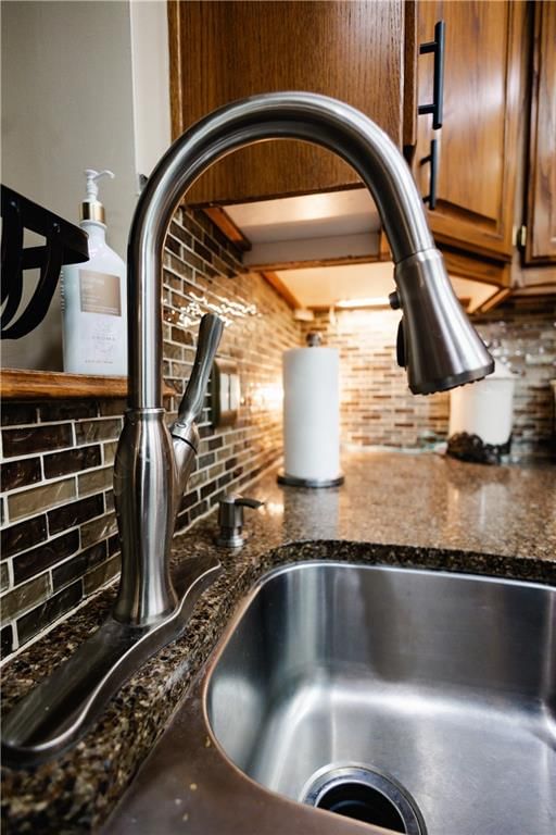 4912 Corinth Drive — photo 20