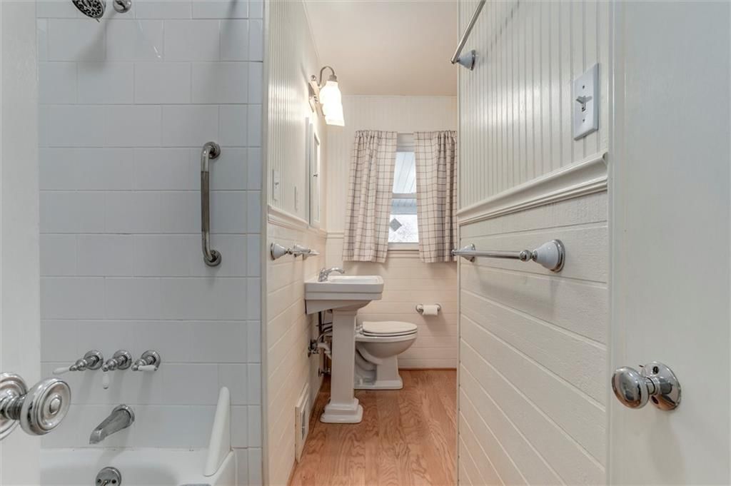 6200 Russell Street — photo 7