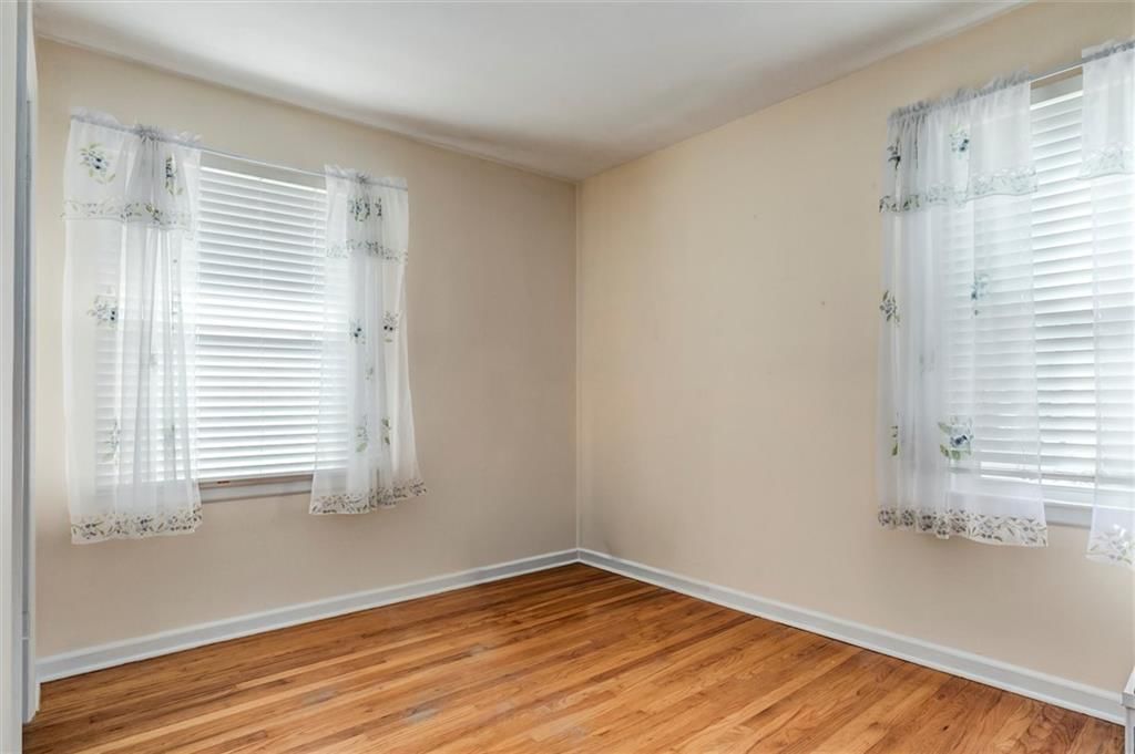 6200 Russell Street — photo 12
