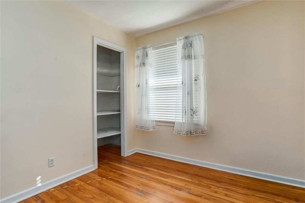6200 Russell Street — photo 13