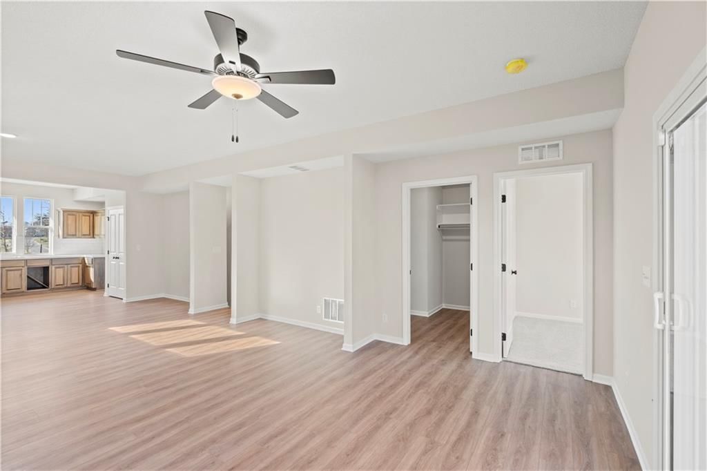 1118 Armstrong Avenue — photo 19