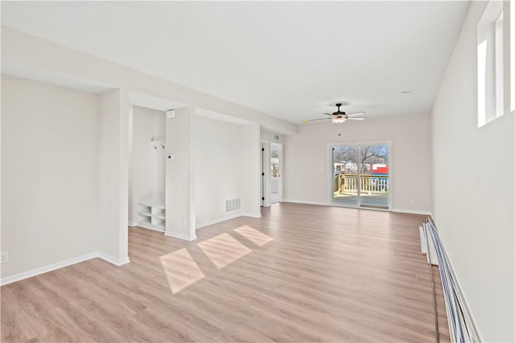 1118 Armstrong Avenue — photo 22