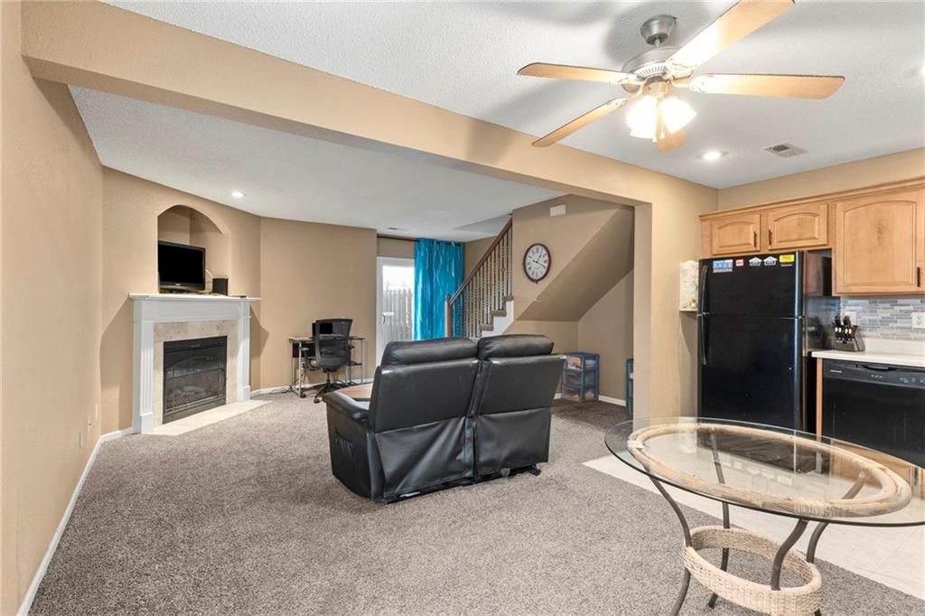 10547 E 46th Terrace — photo 7