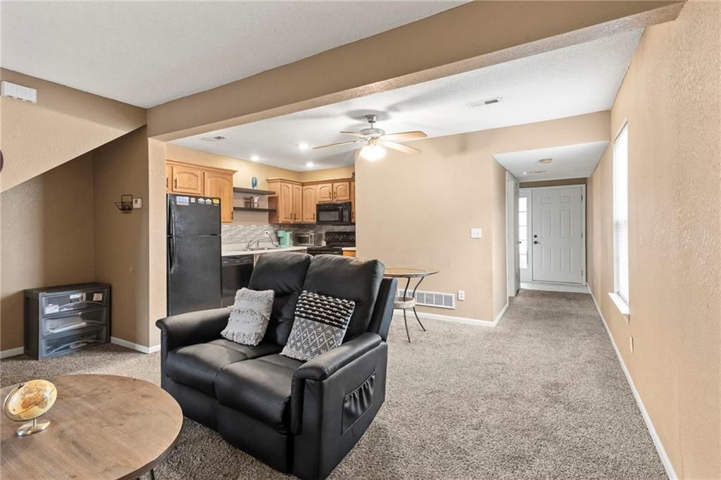 10547 E 46th Terrace — photo 10