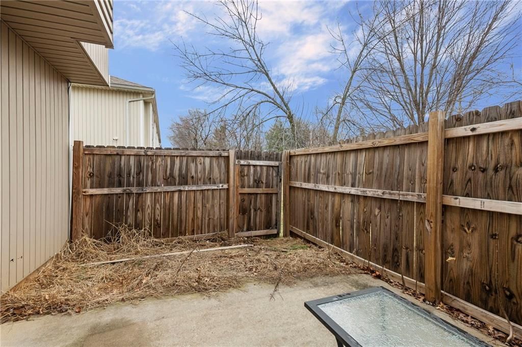 10547 E 46th Terrace — photo 28
