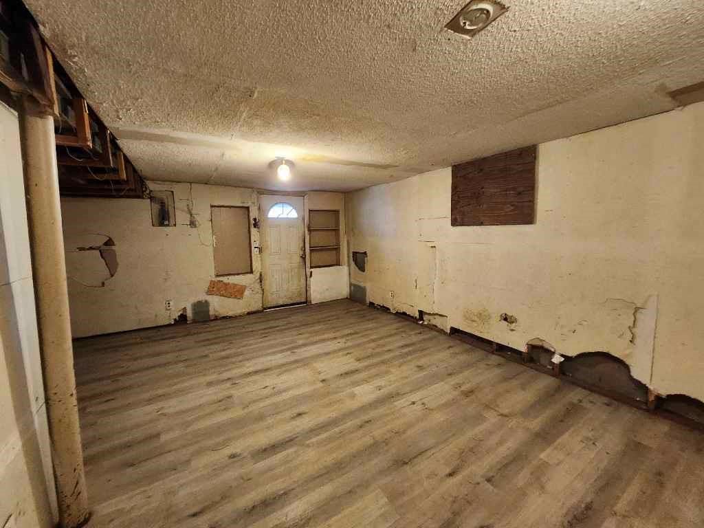 6905 Bellefontaine Avenue — photo 20