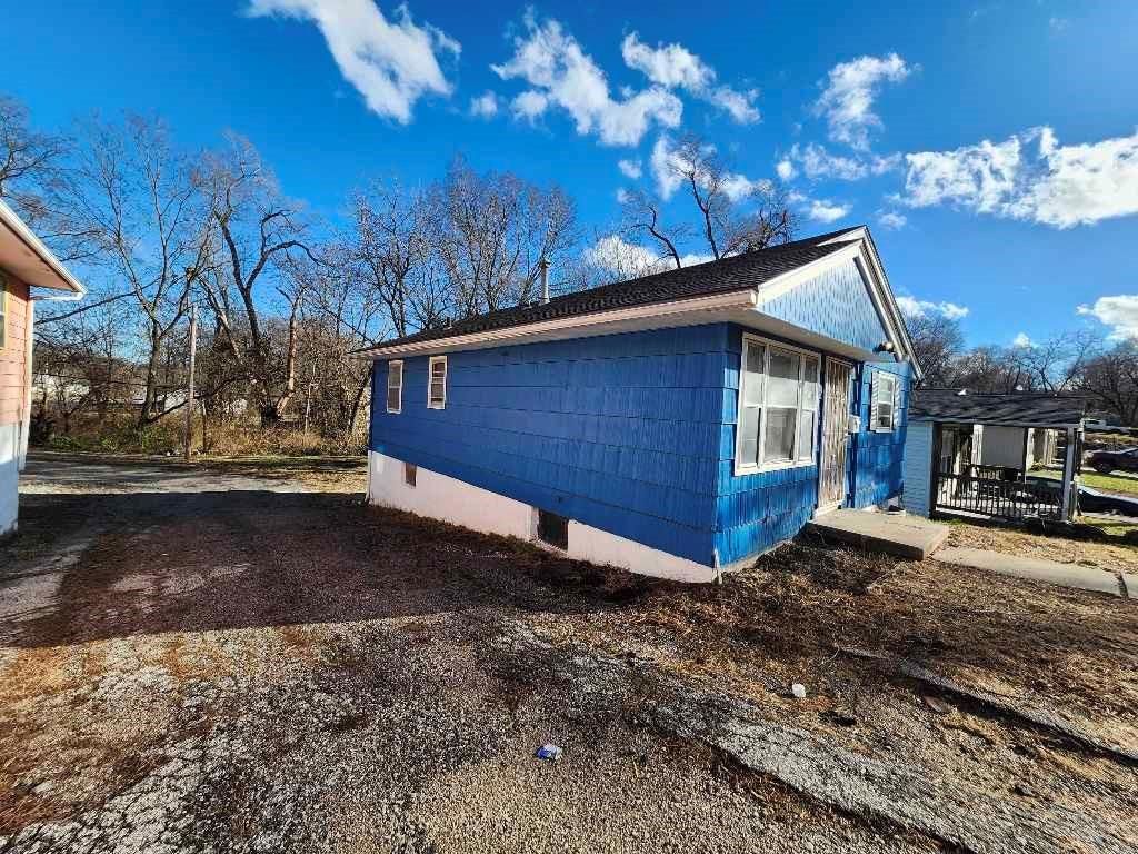 6905 Bellefontaine Avenue — photo 29