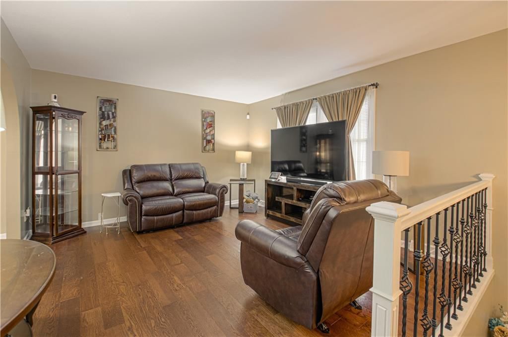8042 N Stoddard Avenue — photo 9