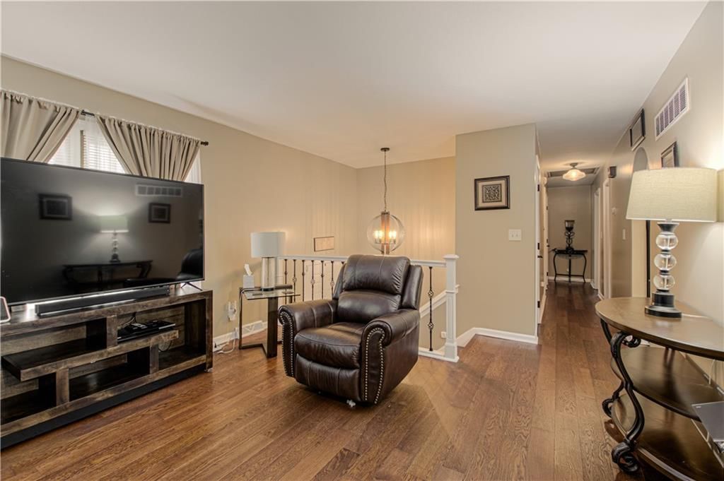 8042 N Stoddard Avenue — photo 11