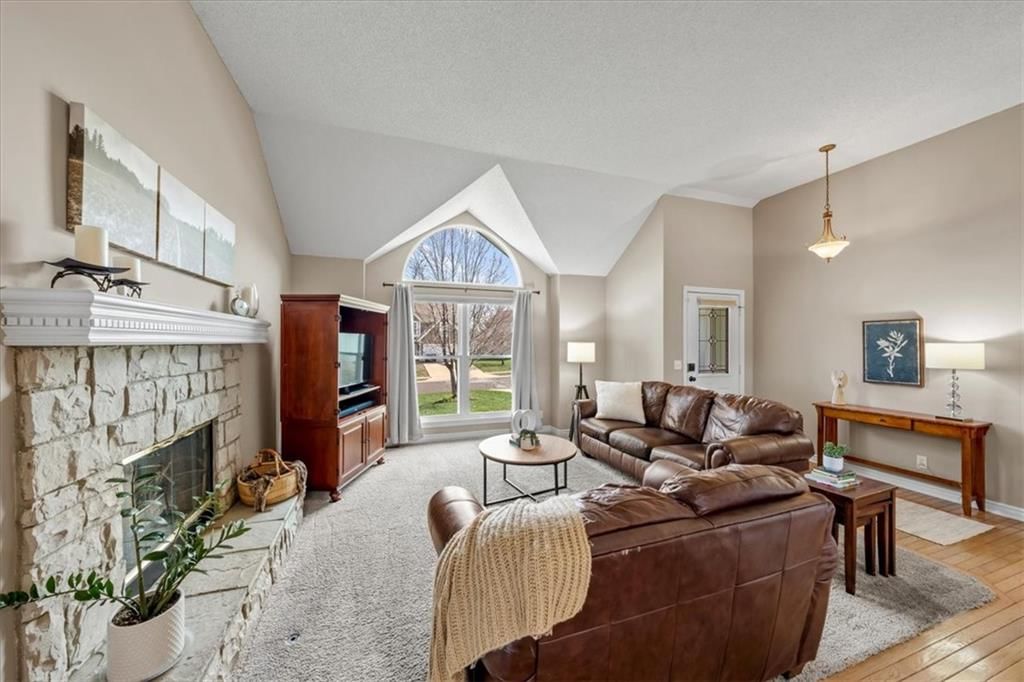 15642 Riley Street — photo 3