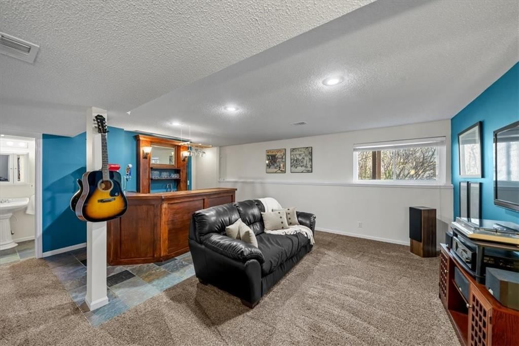 15642 Riley Street — photo 26