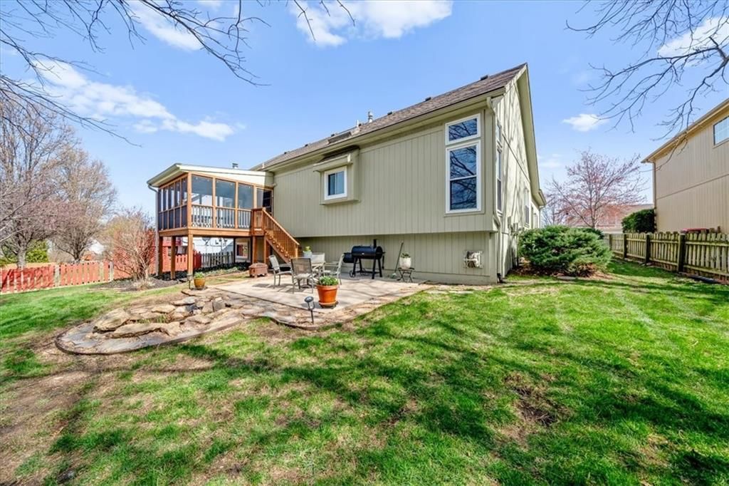 15642 Riley Street — photo 34