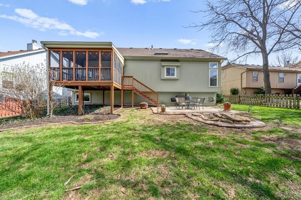 15642 Riley Street — photo 35