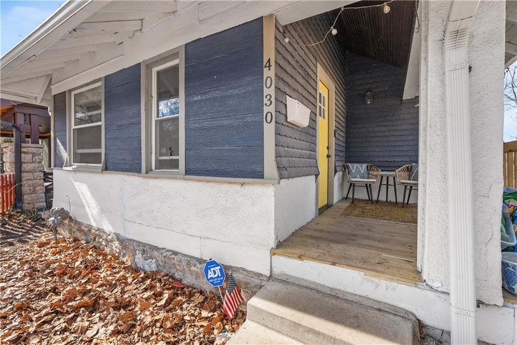 4030 Charlotte Street — photo 3