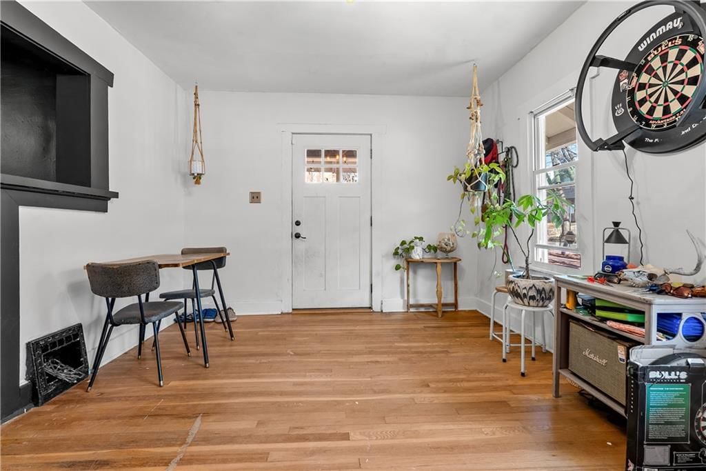 4030 Charlotte Street — photo 4