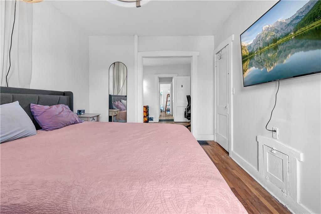 4030 Charlotte Street — photo 16