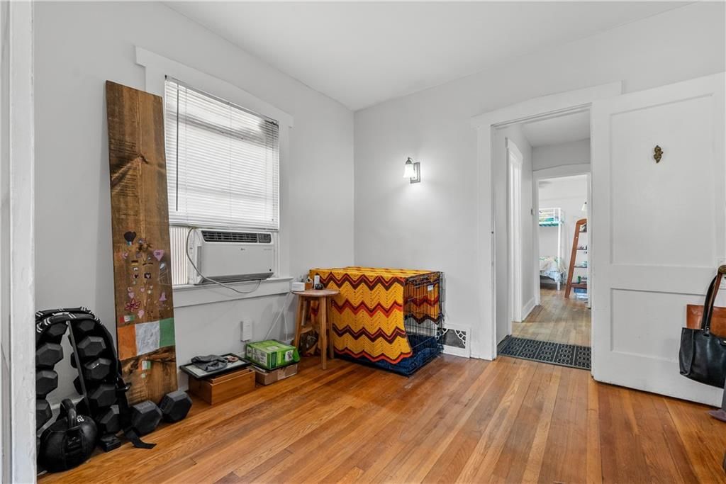 4030 Charlotte Street — photo 17