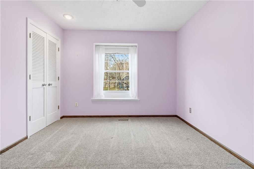 5833 N Beaman Avenue — photo 33