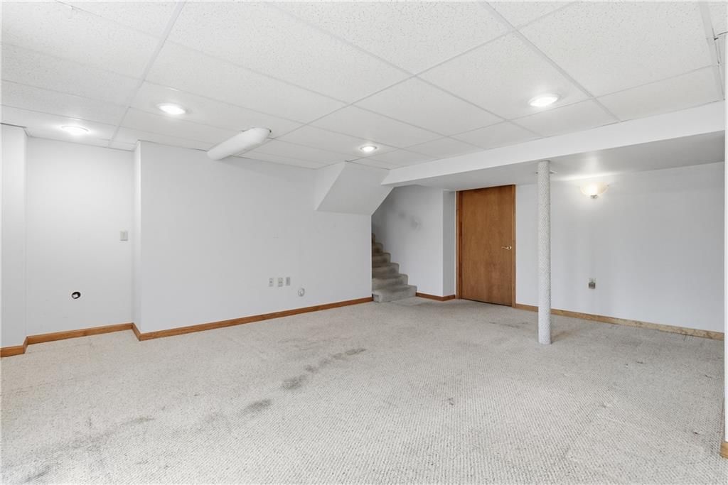 5833 N Beaman Avenue — photo 41