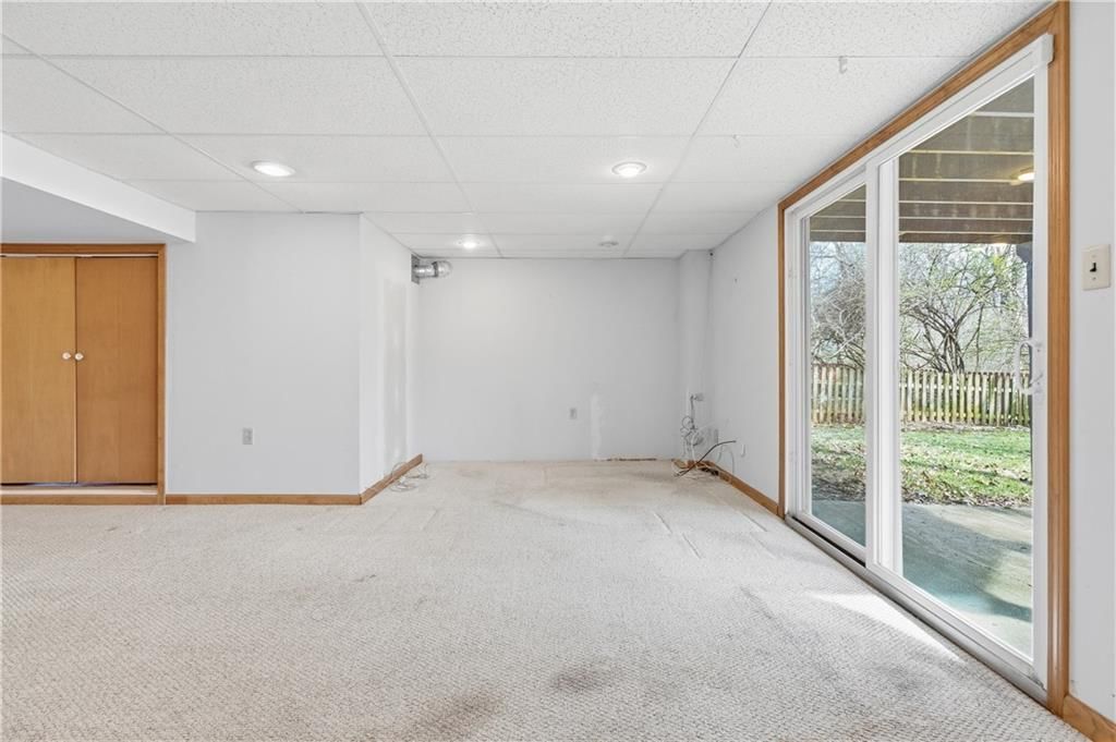 5833 N Beaman Avenue — photo 43