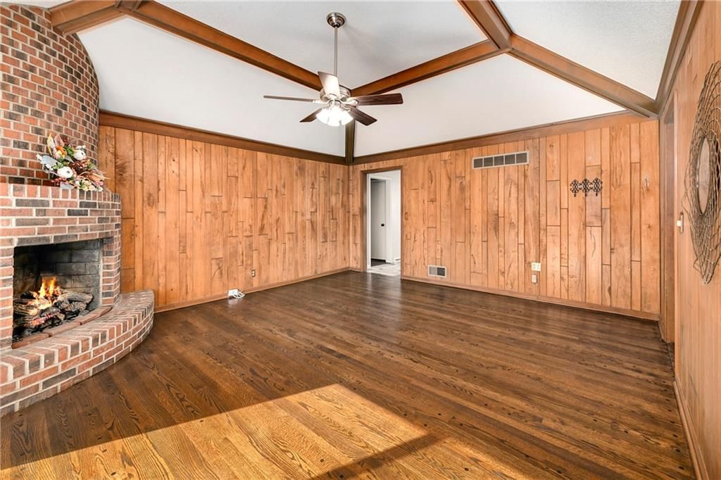 3501 NE Shady Lane Drive — photo 17