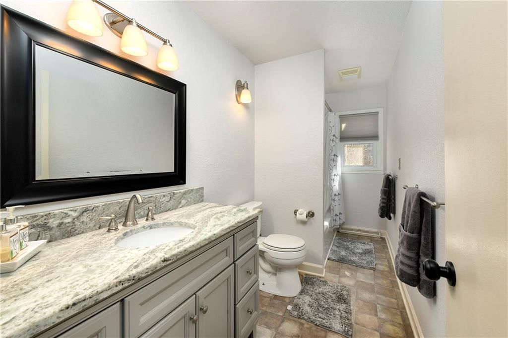 3501 NE Shady Lane Drive — photo 23
