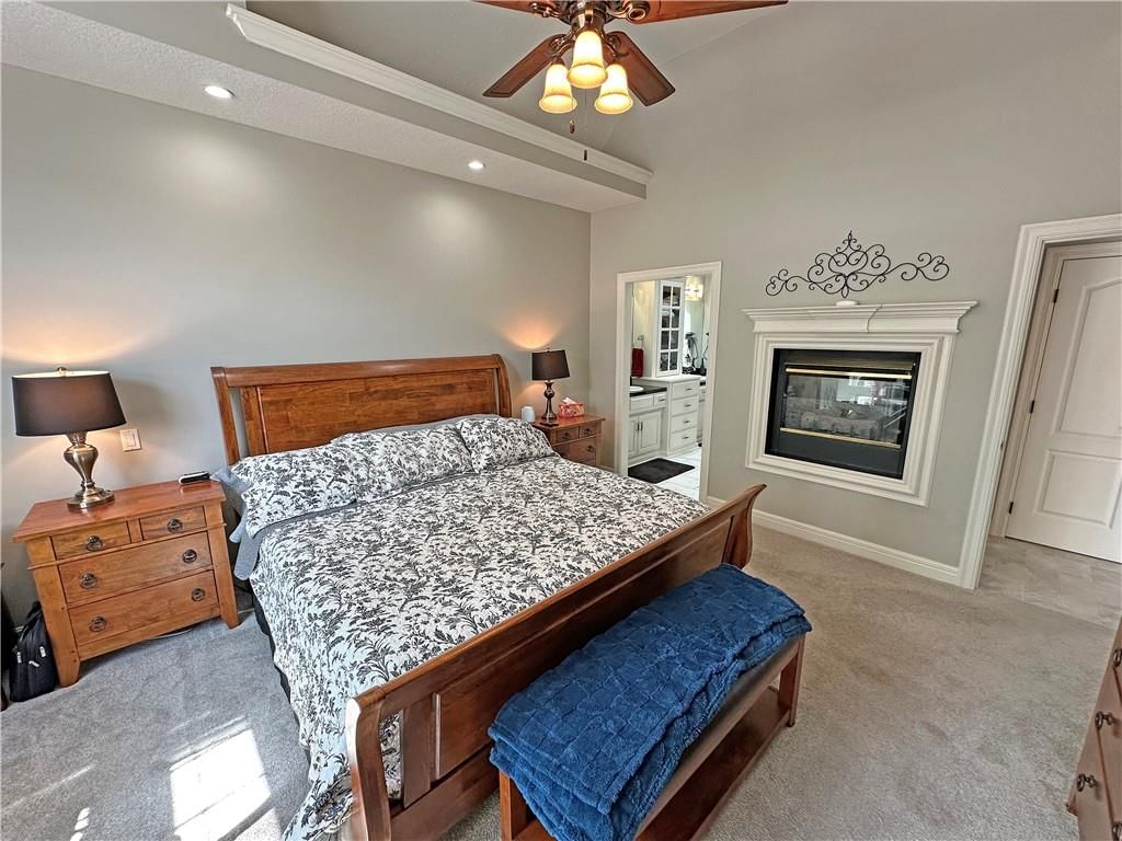 5908 NE CORAL Circle — photo 10