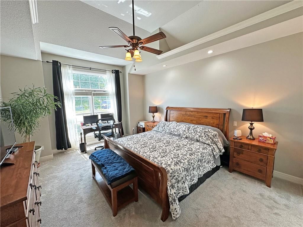5908 NE CORAL Circle — photo 11