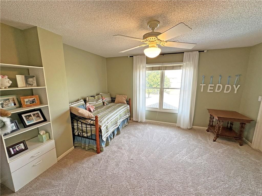 5908 NE CORAL Circle — photo 23