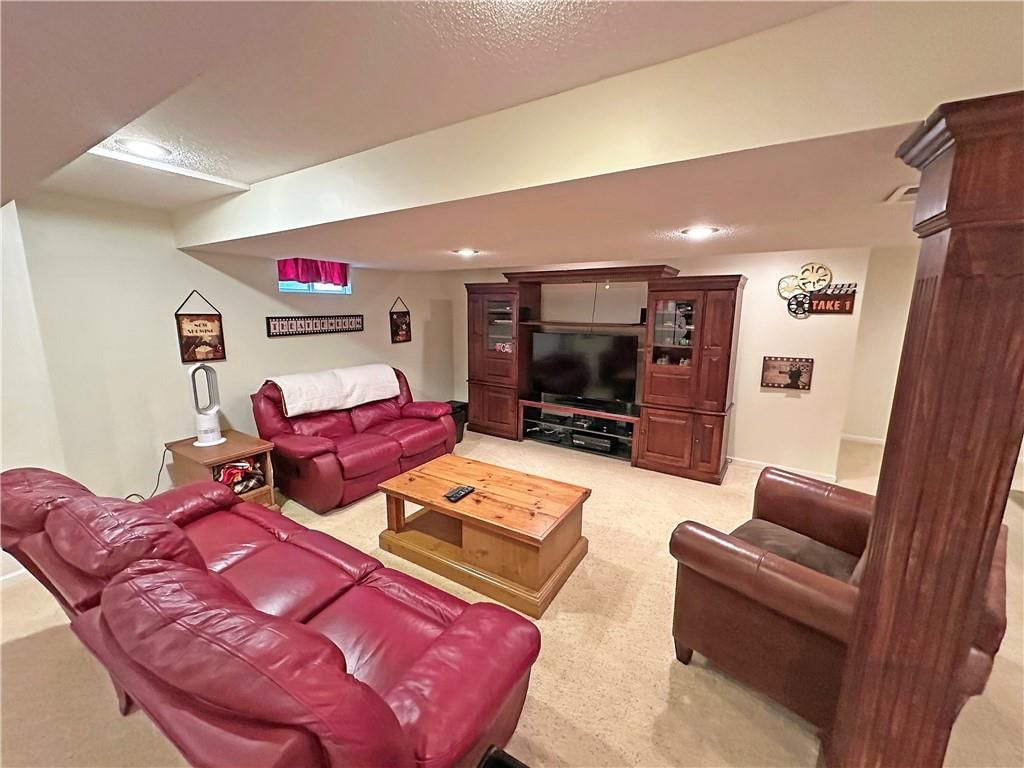 5908 NE CORAL Circle — photo 28