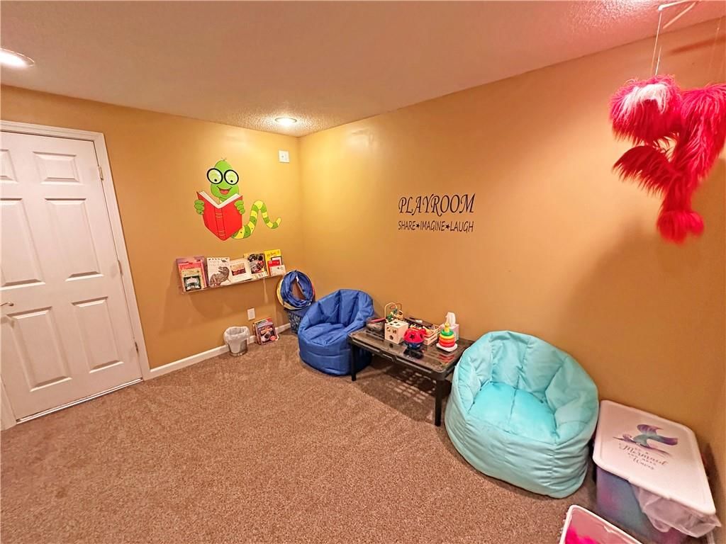 5908 NE CORAL Circle — photo 31