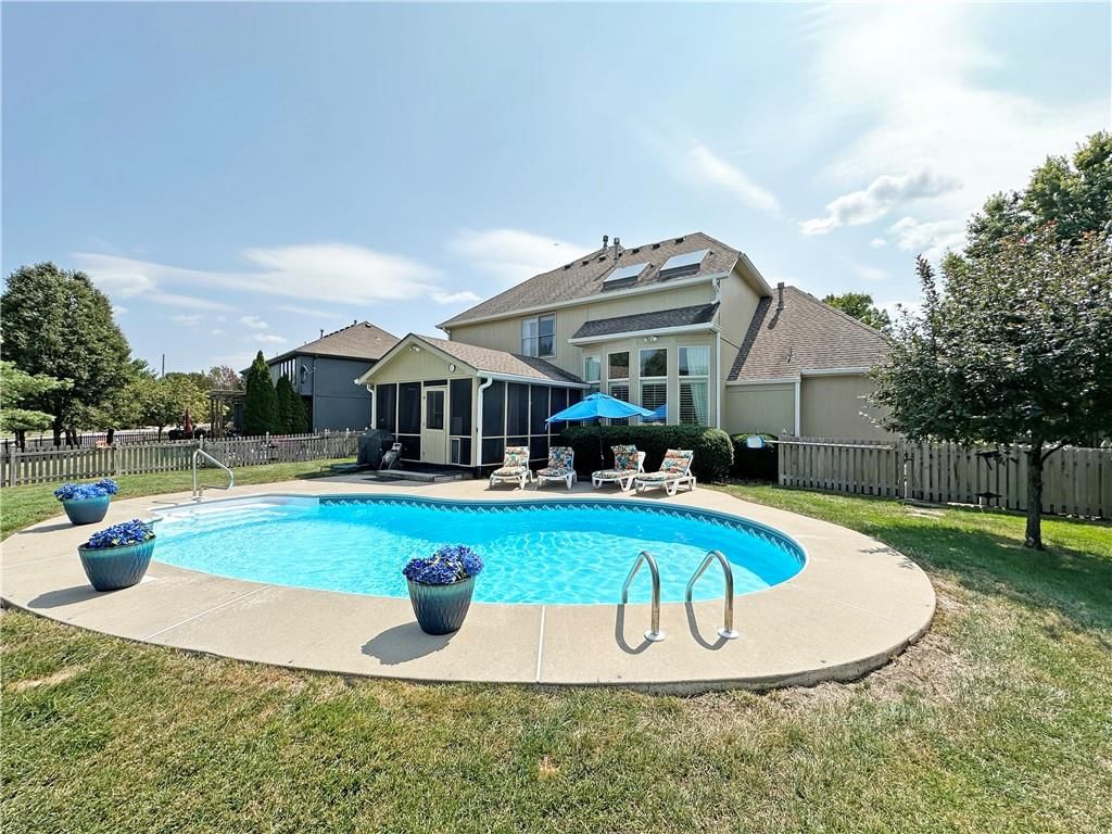 5908 NE CORAL Circle — photo 36